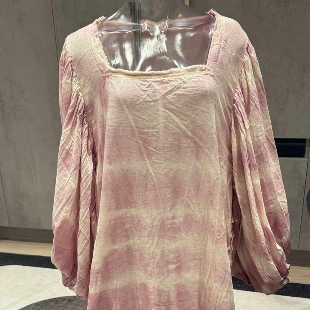 Jen's Pirate Booty Tie-Dye Blouse in Pink and Cream